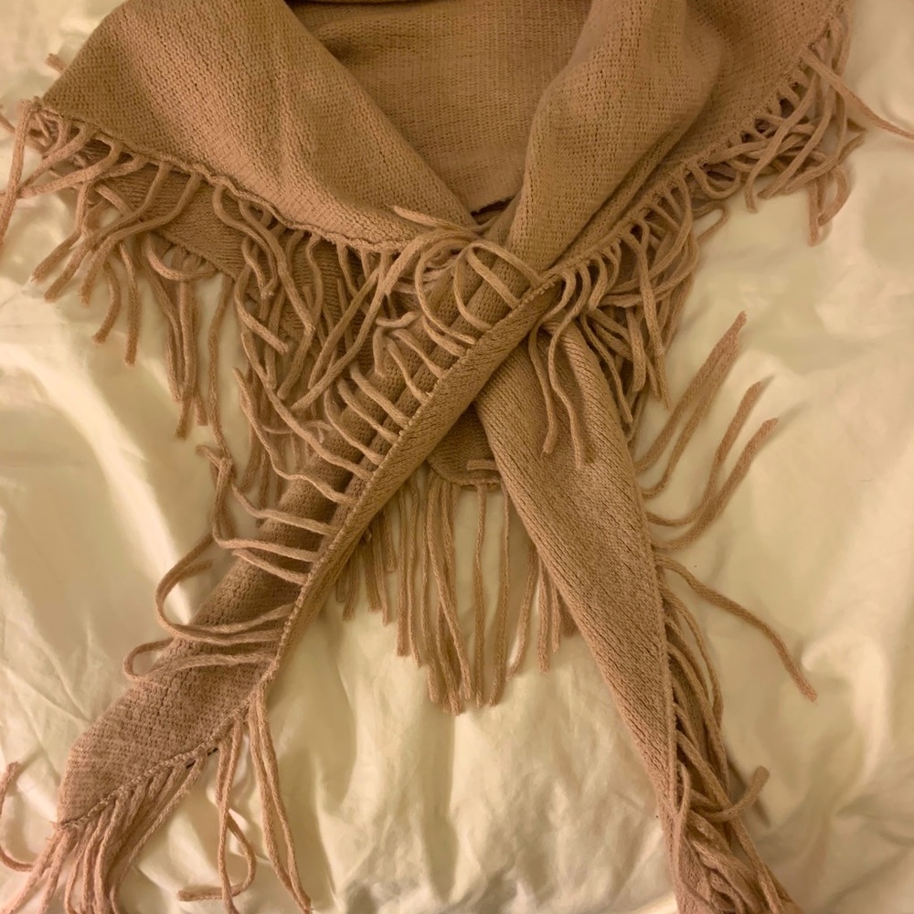 Vince Camuto Pink Fringe Scarf